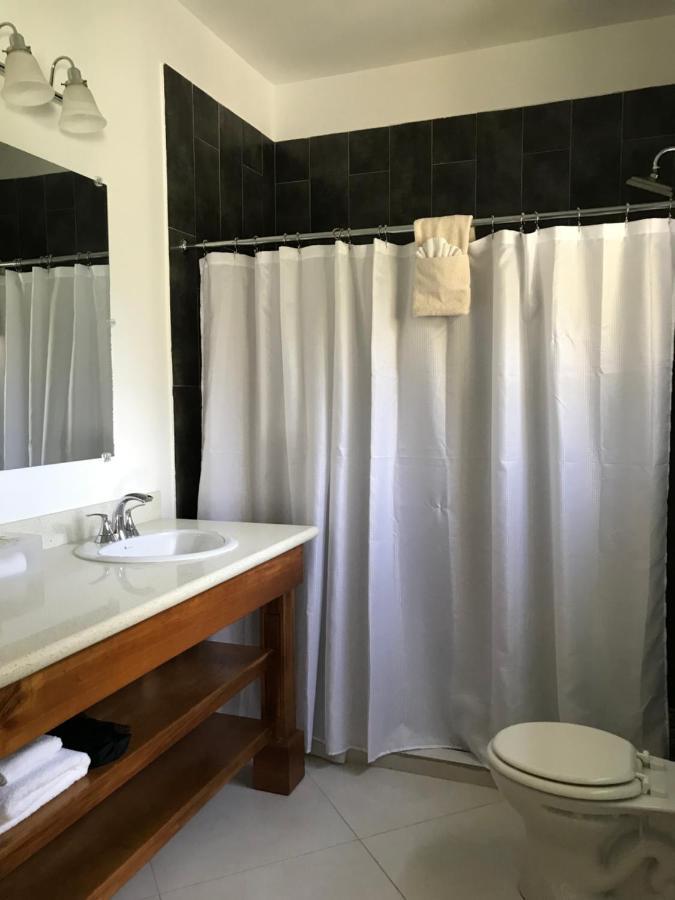 Sommerville Resorts Негрил Экстерьер фото